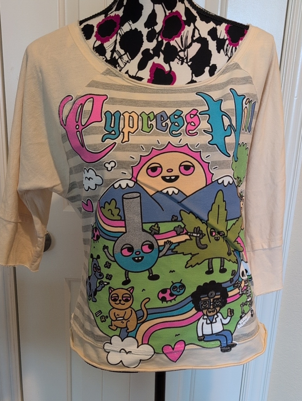Cypress Hill x Sean Solomon "Happy Time" Graphic Top NWOT Large